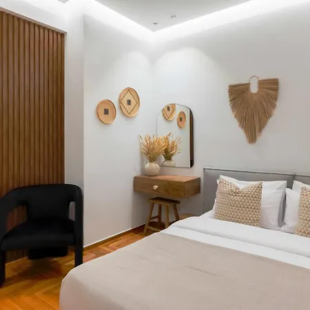 Daire Phaedrus Living Kolonaki Maple Atina